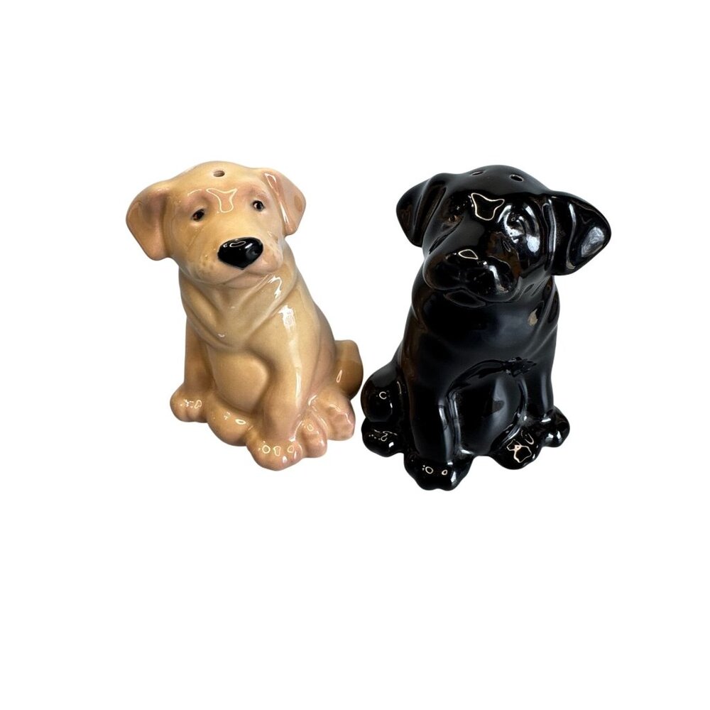 Labrador Dog Salt Pepper Shakers Tan Black Ceramic Made In Thailand 3.5" - Picture 2 of 8
